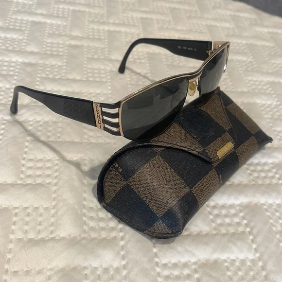 Authentic Fendi Sunglasses (see pics For details) - Picture 3 of 14